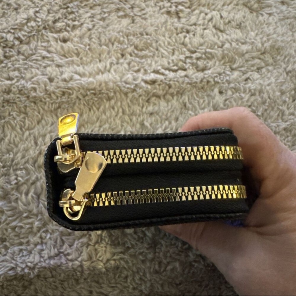 DISNEY ARISTOCATS Zip Around Black Wallet  NEW - Picture 5 of 8